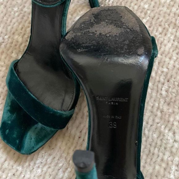 Saint Laurent Green Velvet Heels - Picture 4 of 6